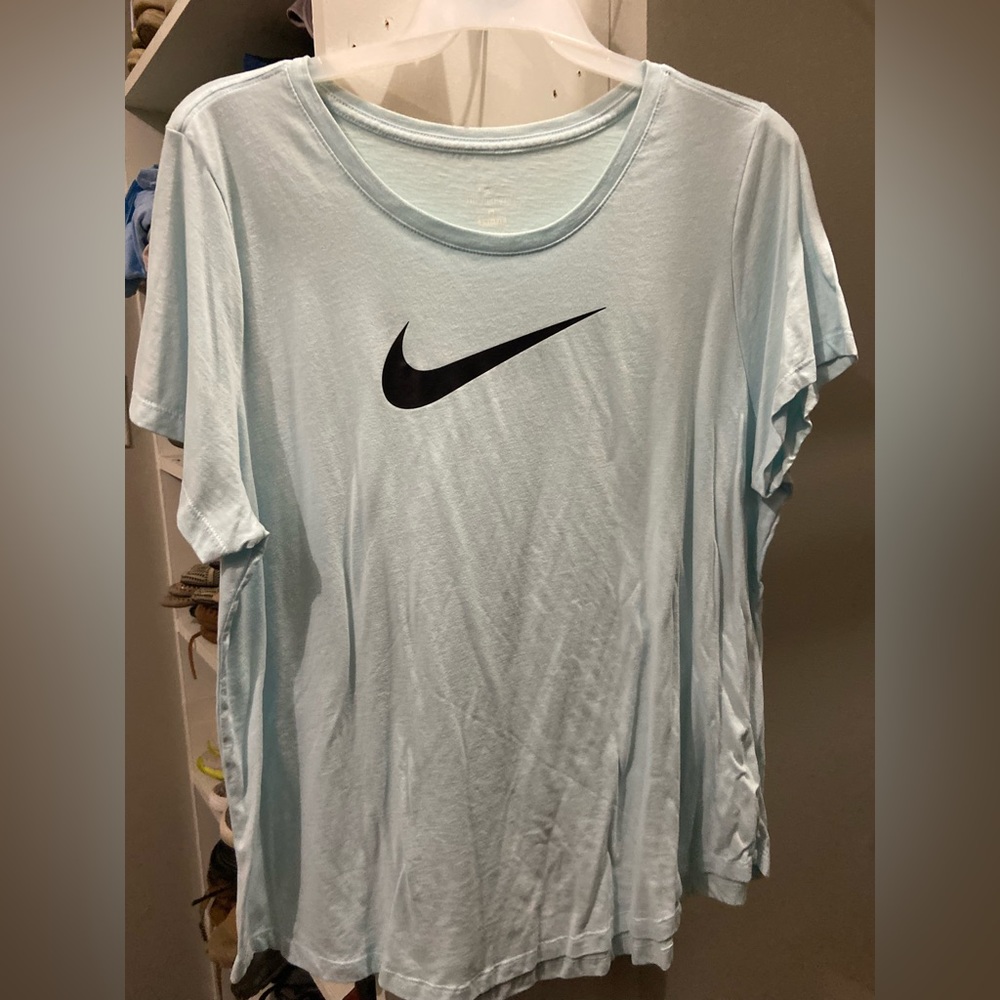 Nike T Shirt GUC